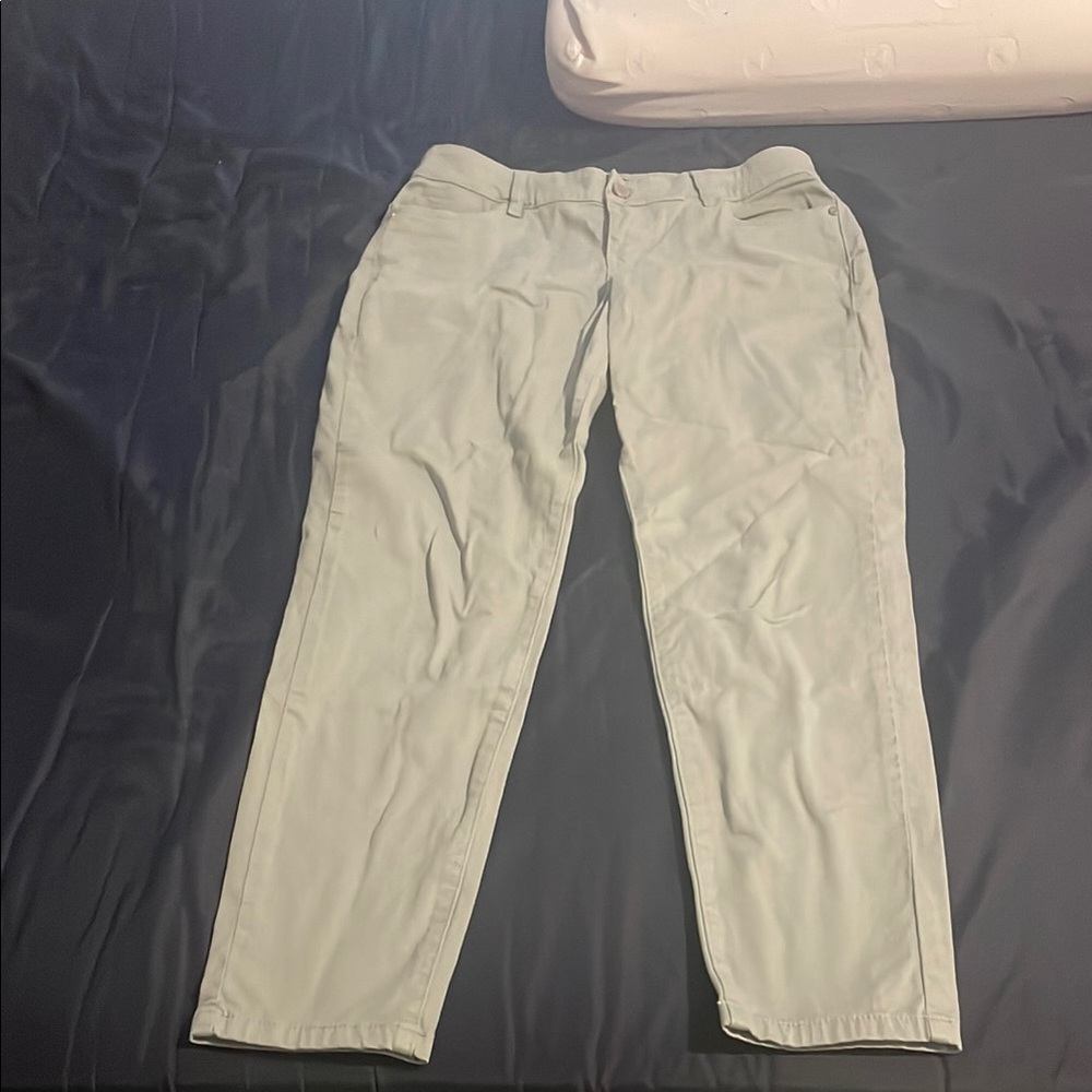Women green pants